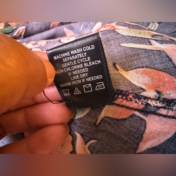 MSK brand maxi dress, size large, with a black background and a floral pattern - Picture 9 of 16